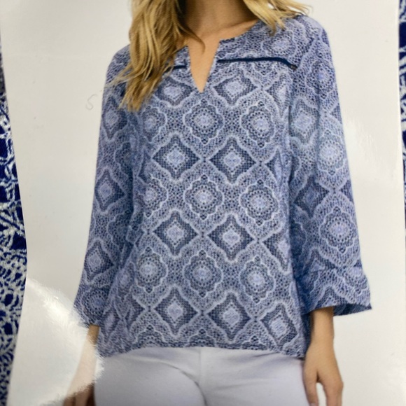 Women’s Star Fever Blue Mosaic Blouse Size S - Picture 4 of 8